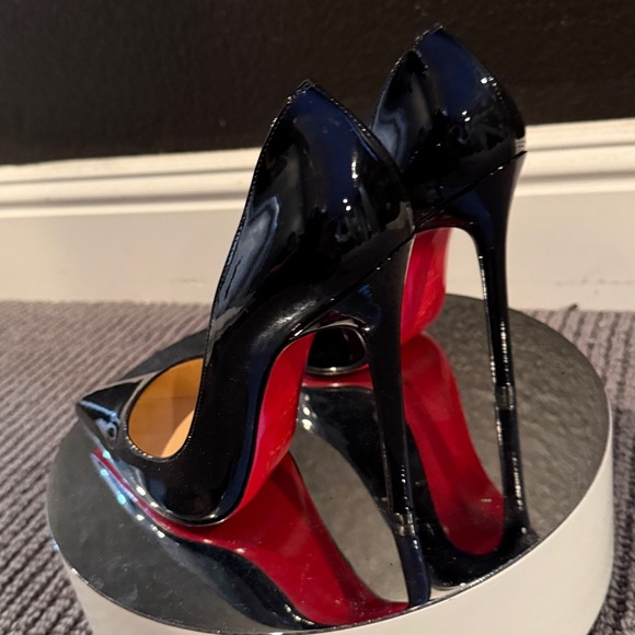 Christian Louboutin Black Patent So Kate Leather Heels 37 - Picture 2 of 9